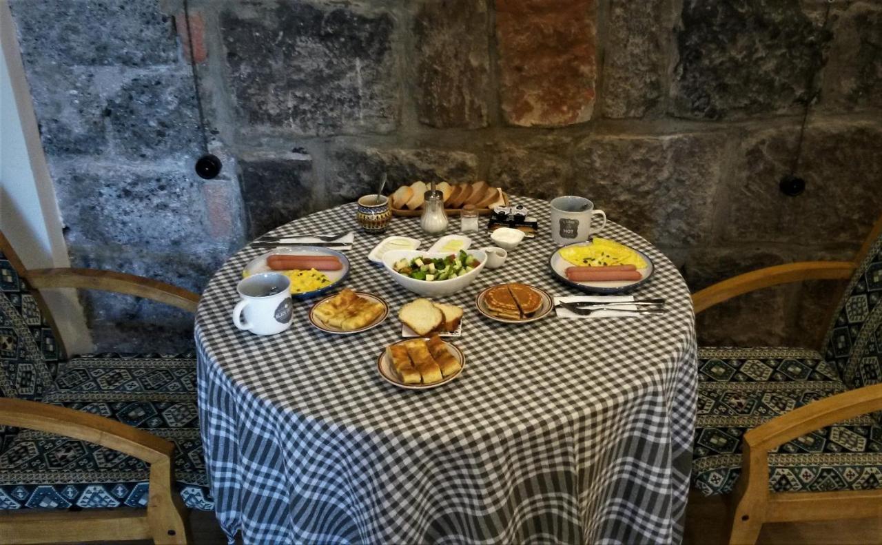 Grape House Hotel Tbilisi Eksteriør billede